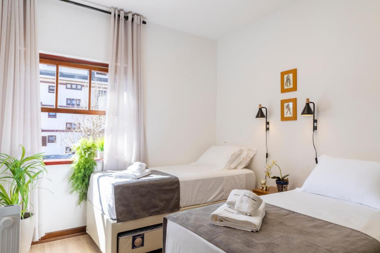 Apartamento 3 Quartos No Capivari Com Lareira *